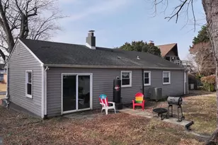 1110 Murray Dr, Edgewater, MD 21037 - Photo 4