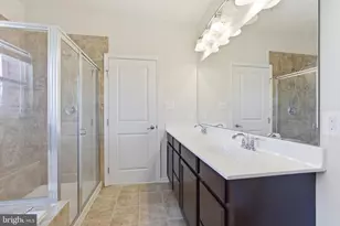 582 Fox River Hills Way, Glen Burnie, MD 21060 - Photo 14