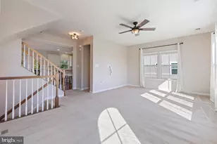 548 Fox River Hills Way, Glen Burnie, MD 21060 - Photo 8