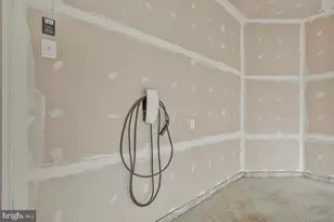 408 Kosmill Dr, Millersville, MD 21108 - Photo 40