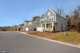 408 Kosmill Dr, Millersville, MD 21108 - Photo 4