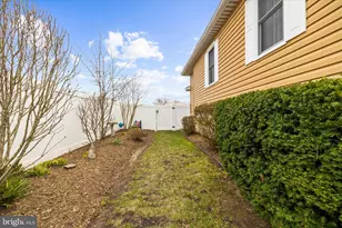 8076 Outing Ave, Pasadena, MD 21122 - Photo 34