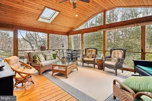 1010 Mastline Dr, Annapolis, MD 21401 - Photo 30