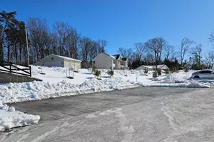 7932 Tanbridge Ln, Pasadena, MD 21122 - Photo 4