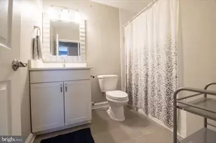 371 Freshfield Ln, Arnold, MD 21012 - Photo 14