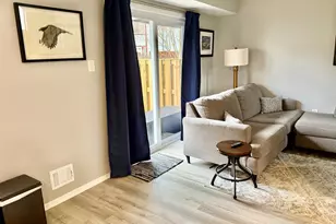 1910 Seven Oaks, Crofton, MD 21114 - Photo 10