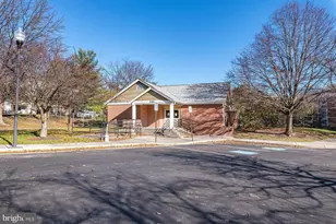 301 Rain Water Way, Glen Burnie, MD 21060 - Photo 28