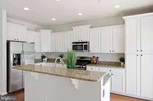 8597 Crooked Tree Ln, Laurel, MD 20724 - Photo 6