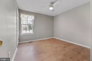 1215 Markham Ln, Pasadena, MD 21122 - Photo 16