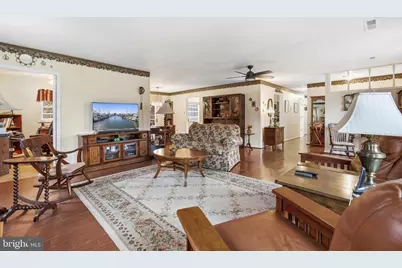 3644 N Carolina Avenue, Edgewater, MD 21037 - Photo 8