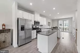 528 Levanna Ln, Glen Burnie, MD 21060 - Photo 16