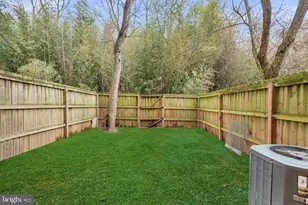 8221 Parham Ct, Severn, MD 21144 - Photo 24