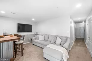 7649 Timbercross Ln, Glen Burnie, MD 21060 - Photo 24