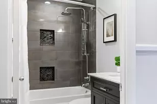 704 Chapelview Dr, Odenton, MD 21113 - Photo 20