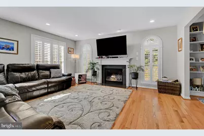 715 Walnut Avenue, North Beach, MD 20714 - Photo 12