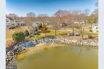 525 James Avenue, Tracys Landing, MD 20779 - Photo 2