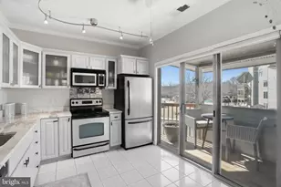 2010 Quay Village Ct, Annapolis, MD 21403 - Photo 12