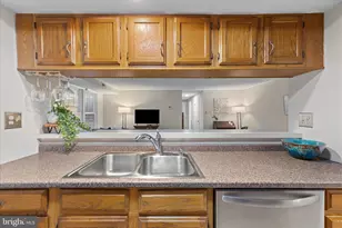 628 Southern Hills Dr, Arnold, MD 21012 - Photo 16
