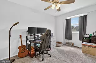470 Long Towne Ct, Glen Burnie, MD 21061 - Photo 18