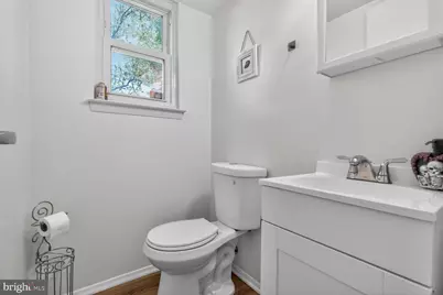 470 Long Towne Court, Glen Burnie, MD 21061 - Photo 22