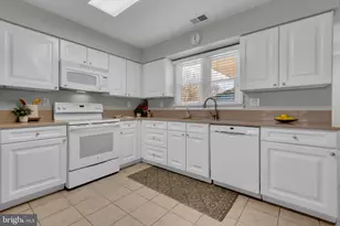 2568 Forest Knoll, Annapolis, MD 21401 - Photo 30