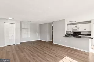 699 Winding Stream Way, Odenton, MD 21113 - Photo 2