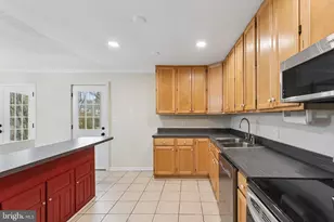 151 Wileys Ln, Pasadena, MD 21122 - Photo 6