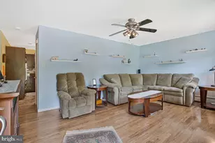 3714 3rd Ave, Edgewater, MD 21037 - Photo 14