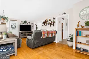 7803 Linthicum Rd, Pasadena, MD 21122 - Photo 4