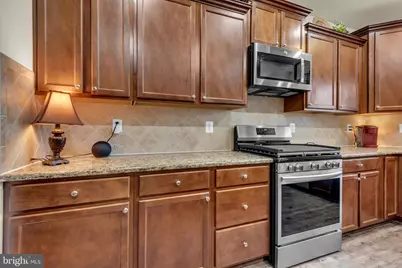 7044 Ingrahm Drive, Glen Burnie, MD 21060 - Photo 6