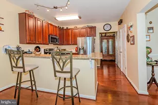 8612 Fluttering Leaf Tr, Odenton, MD 21113 - Photo 16