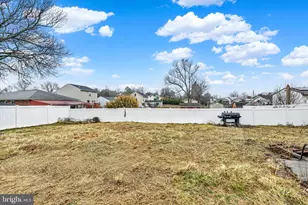 6214 Flamingo Dr, Glen Burnie, MD 21060 - Photo 16