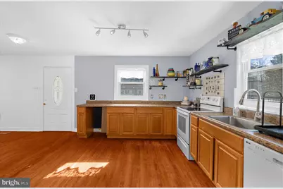1608 Wall Drive, Pasadena, MD 21122 - Photo 6