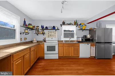 1608 Wall Drive, Pasadena, MD 21122 - Photo 4