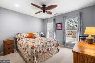 8128 Crimson Ct, Pasadena, MD 21122 - Photo 32