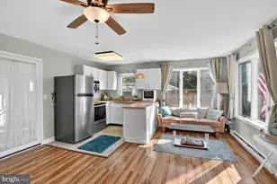 520 Ark Haven Rd, Tracys Landing, MD 20779 - Photo 16