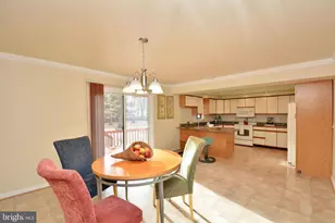 8421 Alvin Rd, Pasadena, MD 21122 - Photo 12
