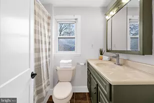 762 208th St, Pasadena, MD 21122 - Photo 20