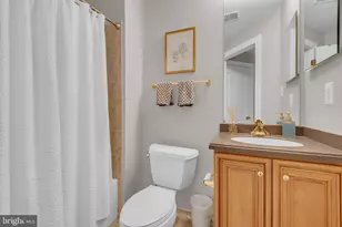 706 Pilot House Dr, Annapolis, MD 21401 - Photo 38