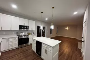 717 207th St, Pasadena, MD 21122 - Photo 2