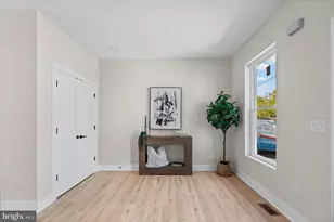 717 207th St, Pasadena, MD 21122 - Photo 18