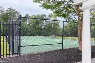 8621 Fluttering Leaf Tr, Odenton, MD 21113 - Photo 34