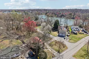 8057 Maywood Ave, Pasadena, MD 21122 - Photo 16