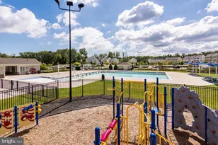 821 Croggan Cres, Glen Burnie, MD 21060 - Photo 40