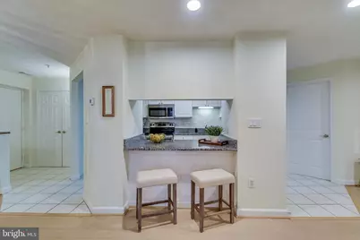 623 Admiral Drive #304, Annapolis, MD 21401 - Photo 8