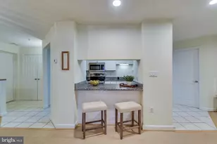 623 Admiral Dr, Annapolis, MD 21401 - Photo 8