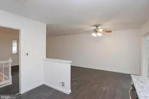 225 Pennsylvania Ave, Pasadena, MD 21122 - Photo 10