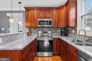 102 Poplar Ave, Glen Burnie, MD 21061 - Photo 10