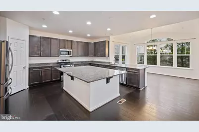 340 Daleview Drive, Glen Burnie, MD 21060 - Photo 6