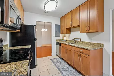 300 Hilltop Lane #300B, Annapolis, MD 21403 - Photo 6
